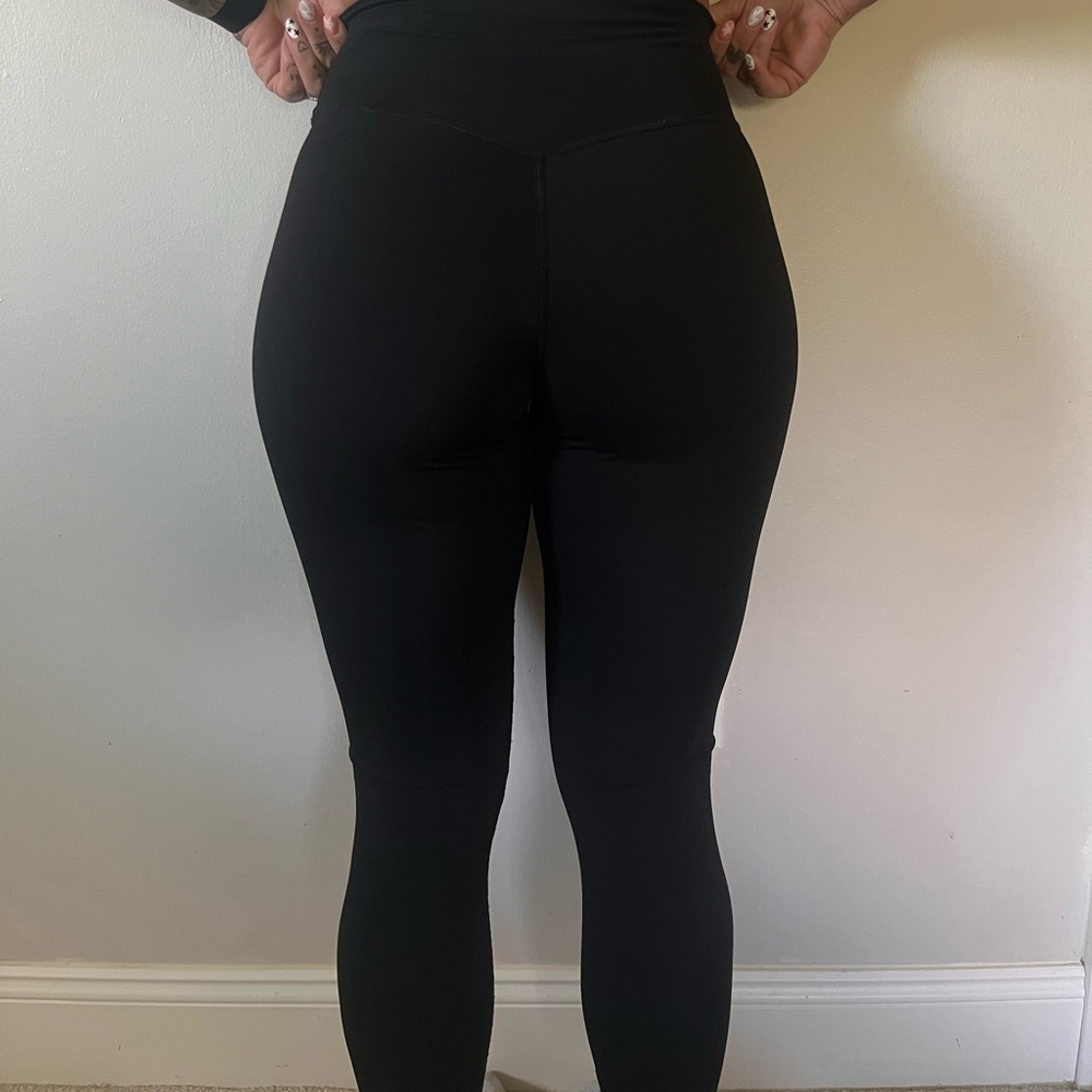 Ptula Legging - image 2